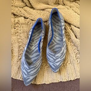 Rothy’s Point in grey zebra print size 8.5.